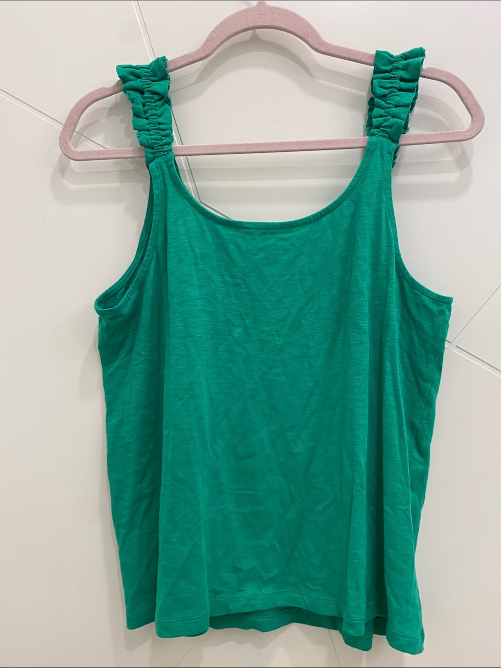 Ricki’s Emerald Green Ruffle Strap Tank M - Picture 4 of 9